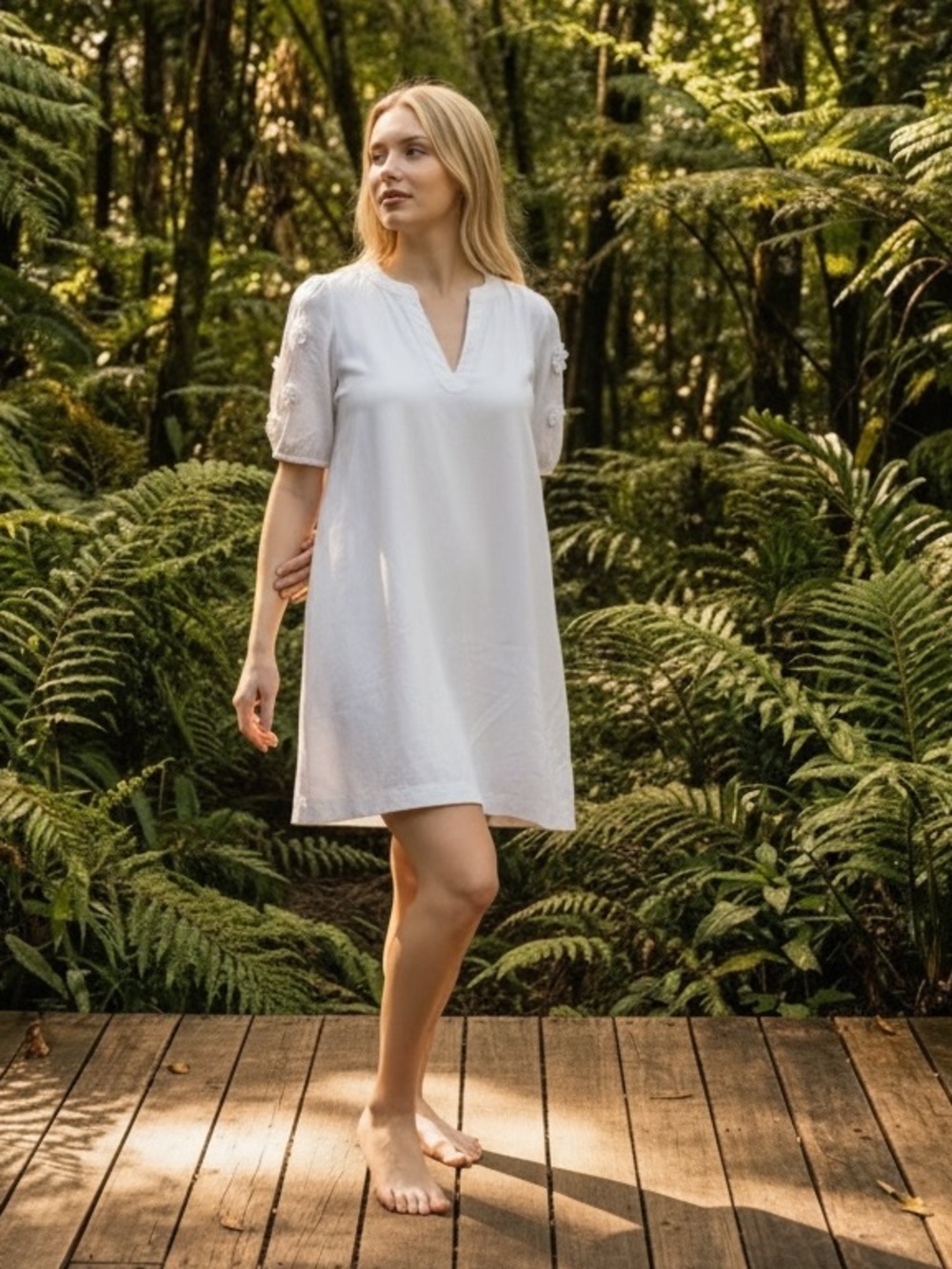 Loft - White Short Sleeve V-Neck Shift Dress